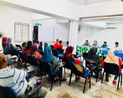 Program Perjumpaan antara MPS dengan penduduk PPR Paroi siri ke 4 di Dewan PPR Paroi