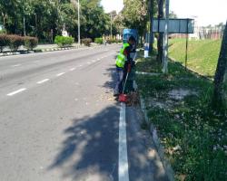PEMBERSIHAN JALAN DI JALAN-JALAN JKR
