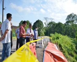 LAWATAN TURUN PADANG DATUK BANDAR DI KAWASAN TANAH RUNTUH