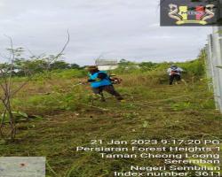 PEMBERSIHAN SEMAK SAMUN OLEH PASUKAN TASK FORCE DI TANAH PERKUBURAN SENAWANG